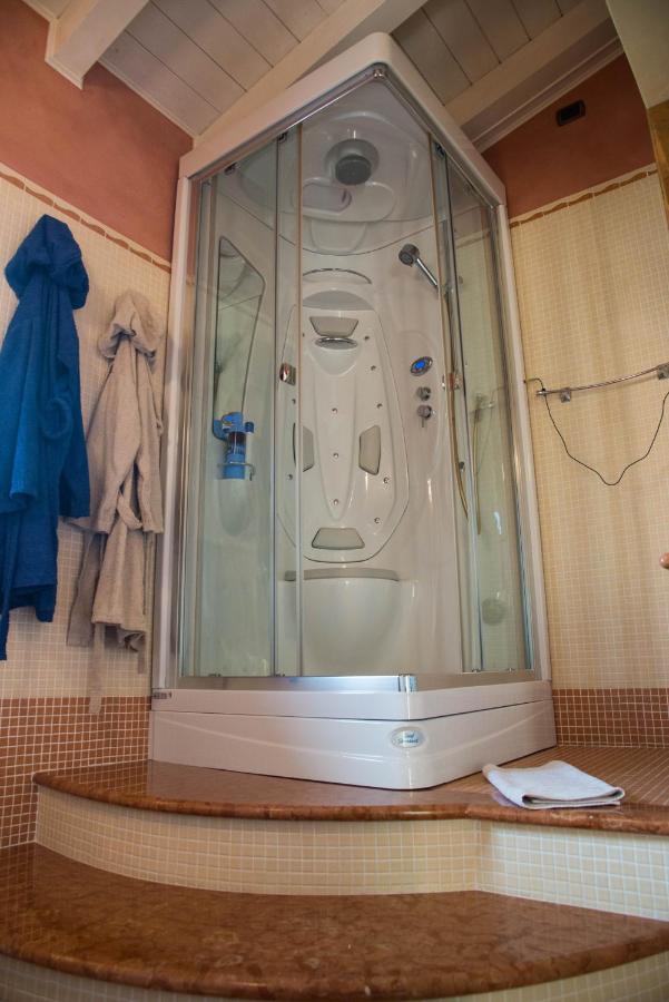 Guesthouse "Villa Tamas" Limone sul Garda Dış mekan fotoğraf