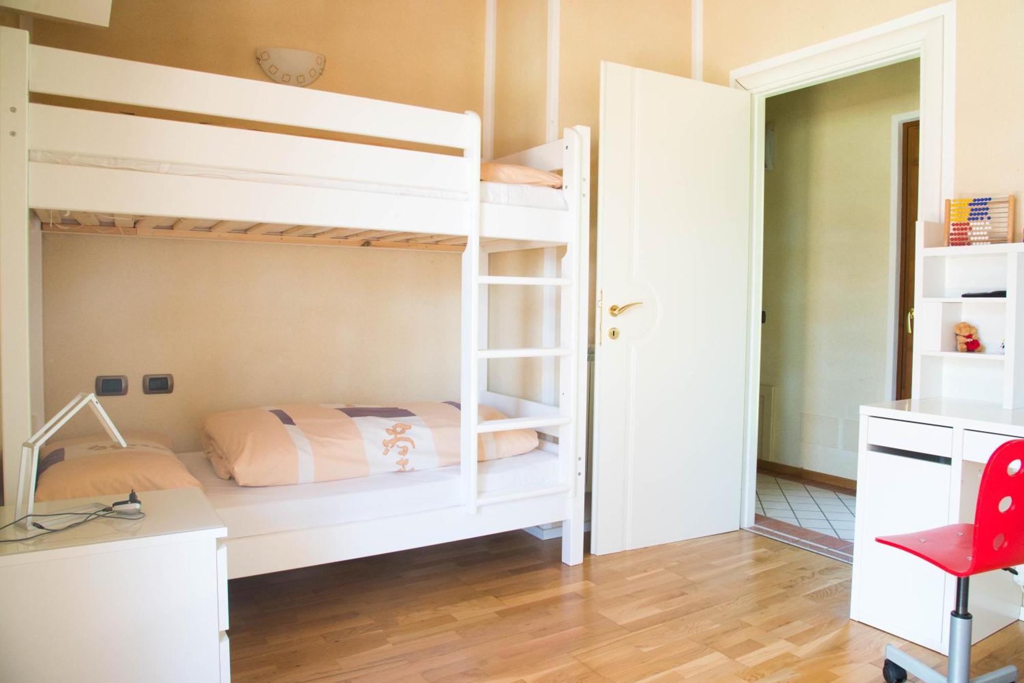 Guesthouse "Villa Tamas" Limone sul Garda Dış mekan fotoğraf